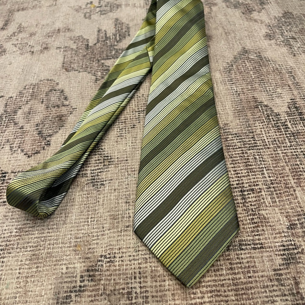 HERMES Tie 100% silk all-over pattern green/gray stripe pattern made in France - Picture 6 of 12